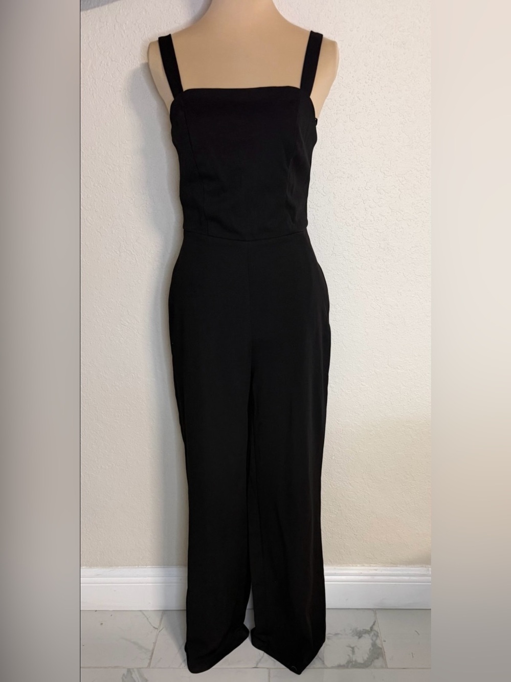 Crystal Sky Women’s Jumpsuit Black Pockets Back Zip Size Medium